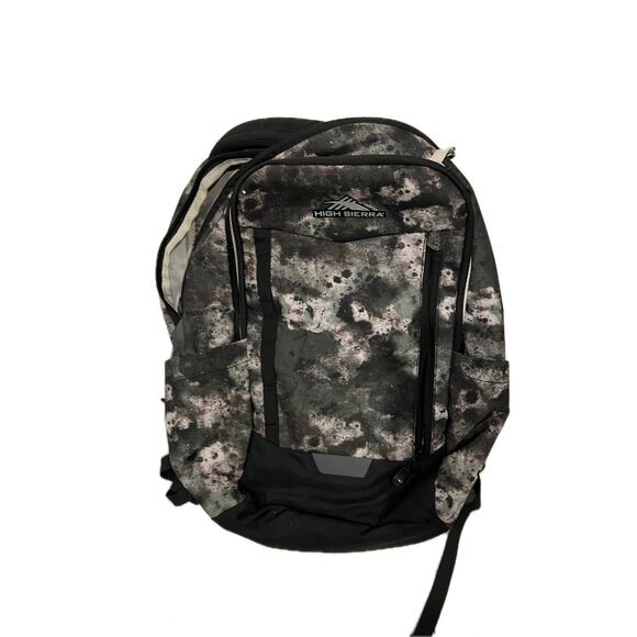 High Sierra Green Camo Padded Computer Backpack - Picture 1 of 4